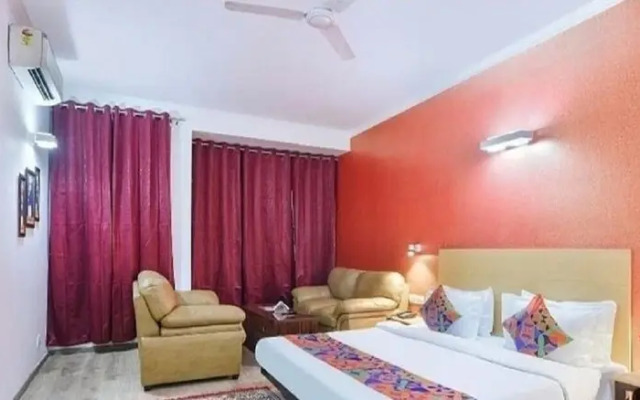 royal spark inn03