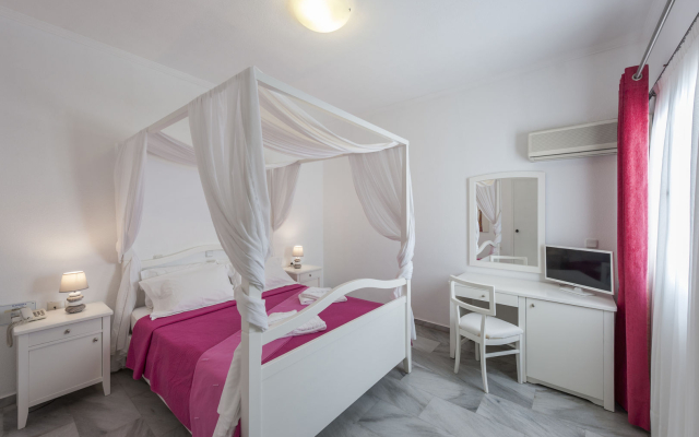 Narges Hotel