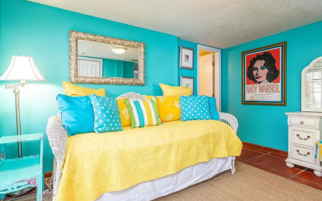 Tybreeza A by Tybee Vacation Rentals