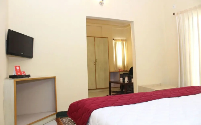OYO 4606 Hotel Maple Green Suites