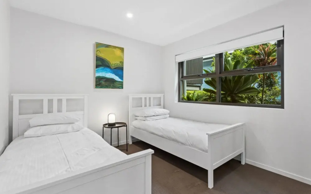 Gorgeous 3-bed Apartment With City Views