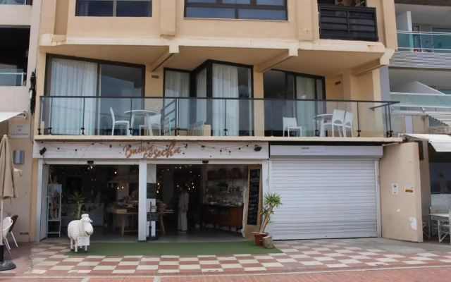 Lord Nelson Las Canteras 1