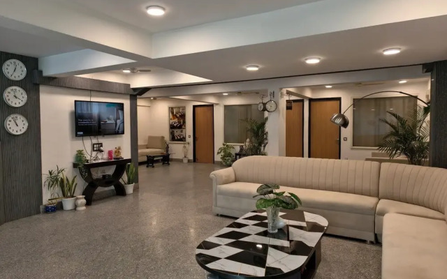 1 Million Suites
