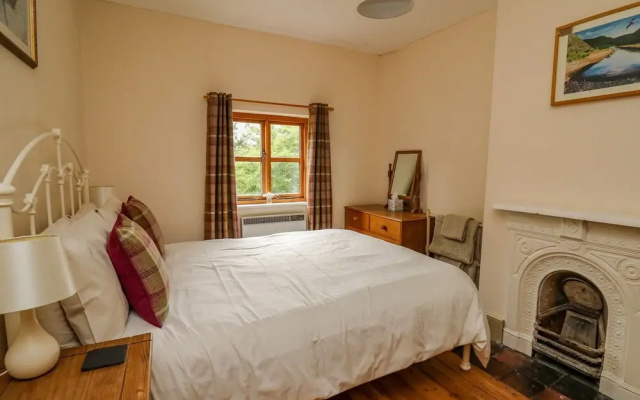 Byrdir Cottage