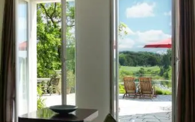 Villa am Trumpf - Individuelle Ferienwohnungen am See