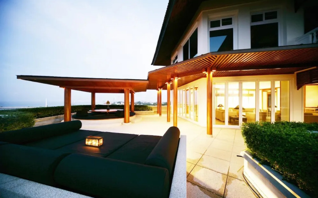 BaanSomprasong Condo Pattaya by Songland