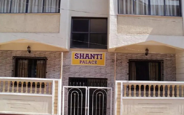 Hotel Shanti Palace