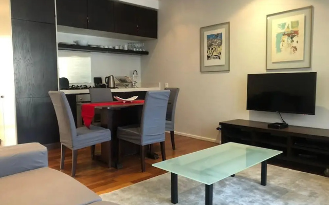 Loader Street Apartment - Lovely one Bedroom in De Waterkant