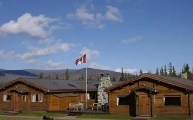 Dalton Trail Lodge