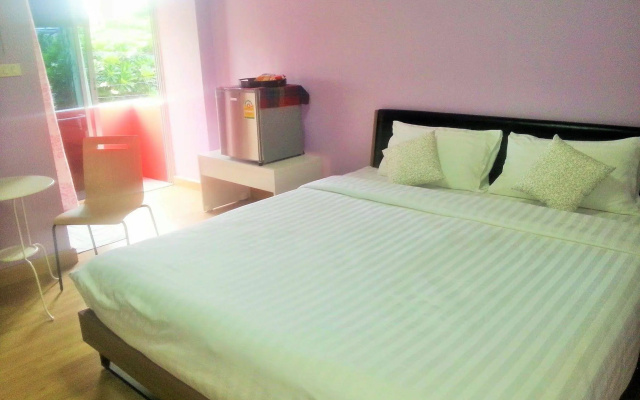 ZEN Rooms Ricco Suvarnabhumi