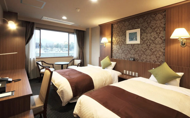 Tsukasa Royal Hotel