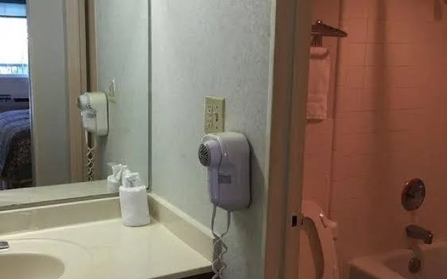 Daynite Inn