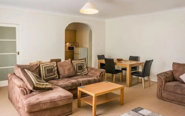 Seacroft Apartment