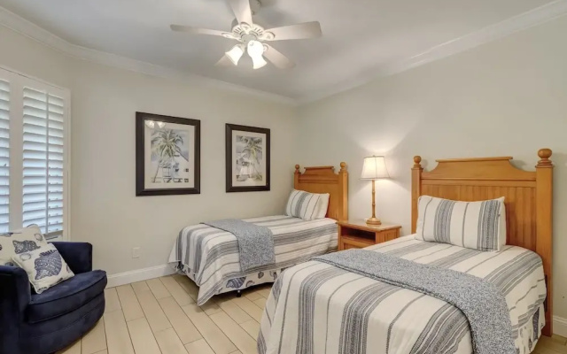 Cozy Pet Friendly Condo by The Beach Omni Sea Dunes - 1616