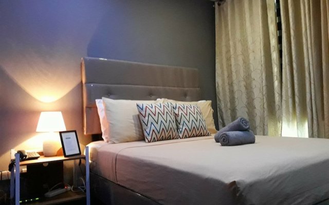Отель Seven Doors in Gramercy Makati Филиппины, Макати - отзывы, цены и фото номеров - забронировать отель Seven Doors in Gramercy Makati онлайн комната для гостей