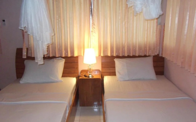 Khao Sok Chee Wa Lai Resort