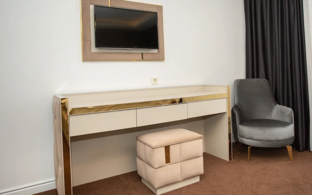 Pelit Park Hotel