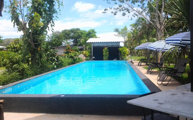 Pran River View Resort