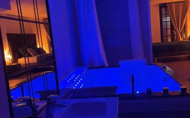 Loft Ravissant 45m2 Jacuzzi Rvb Night 2 (Adults Only)