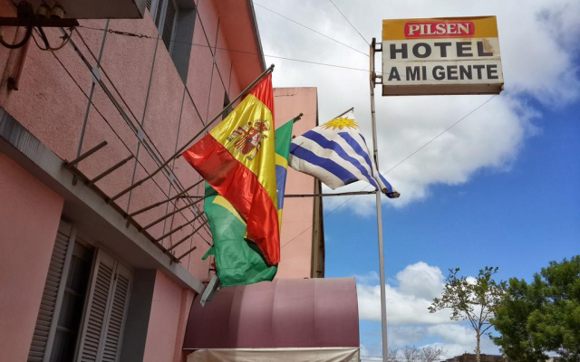 Hotel A Mi Gente