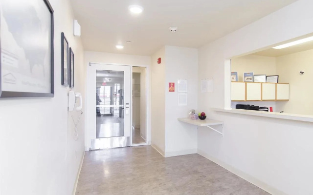 WoodSpring Suites Champaign near University