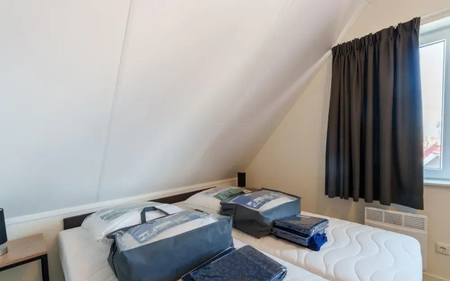 Beautiful Holiday Home With Sauna Near Rotterdam