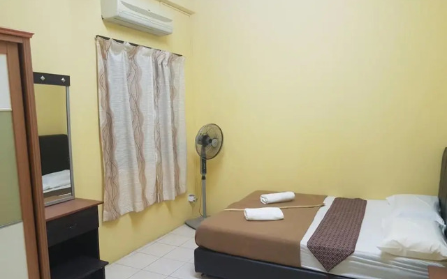 Budget Inn Apartment