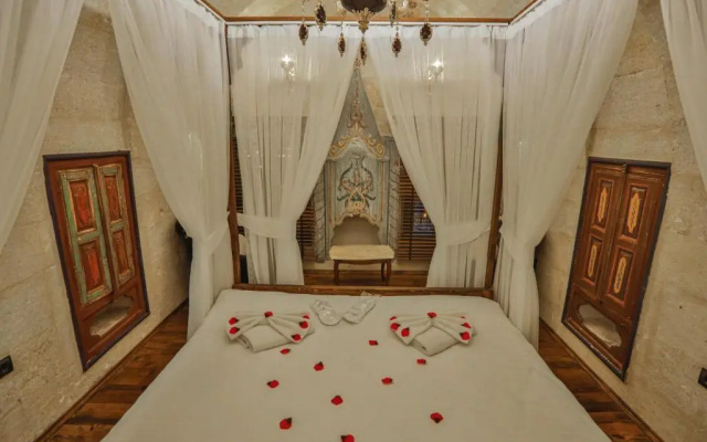Casia Cave Suites