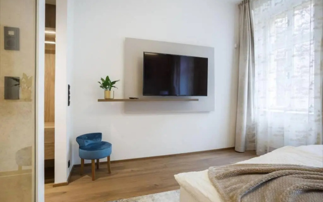Luxury Prague Riverside Apartment