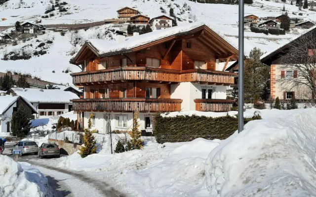 Luxury Apartment Daema