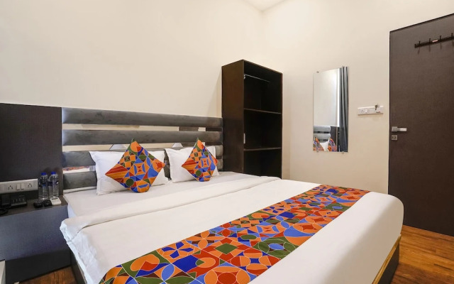 Fabhotel Freedom International