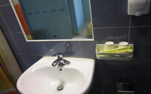 Bestay Hotel Express (Kunming International Convention and Exhibition Center)