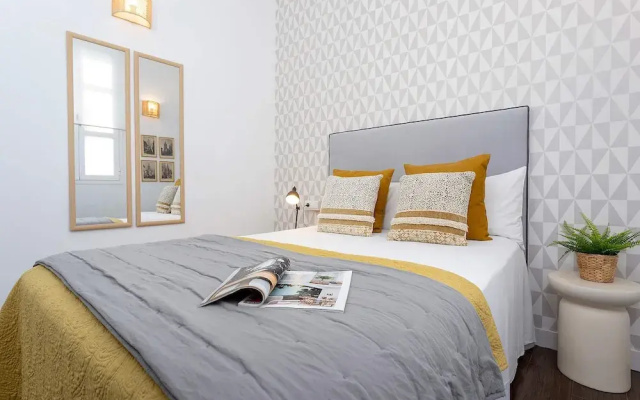Wonderful Duplex Located in the Center of Malaga. Larios II