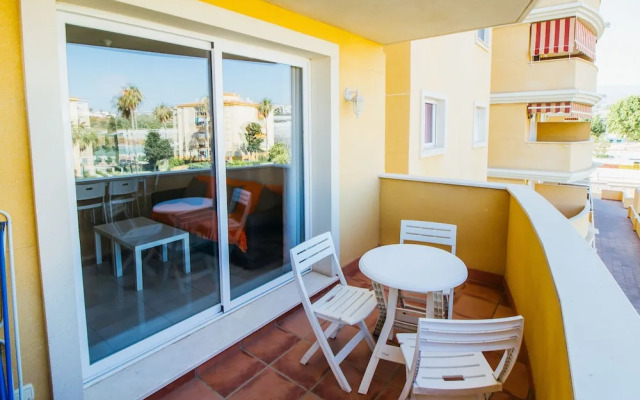 Espectacular residencial en 2ª linea Piscina/Tenis