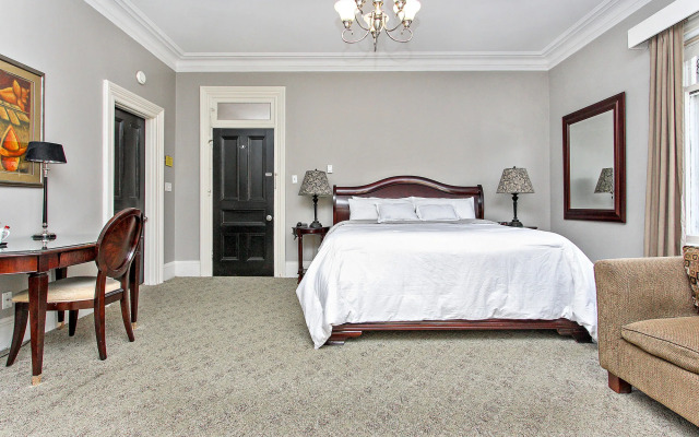 Cabot House