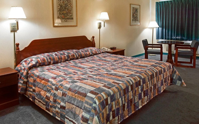 Americas Inn