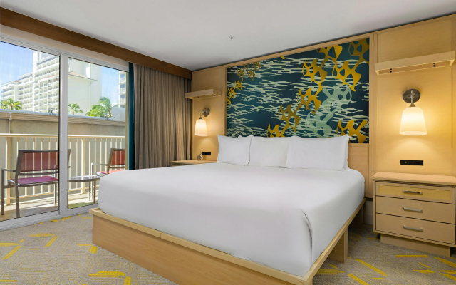 Club Wyndham at Waikiki Beach Walk