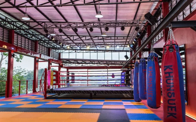 Khunsuek Muay Thai Hostel