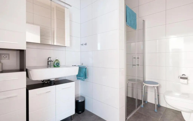 5 Sterne Ferienwohnung am See "Elodie"