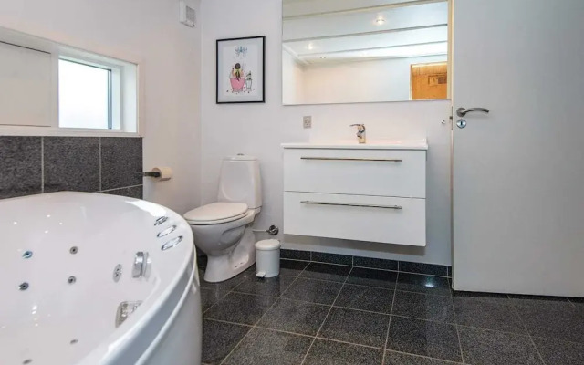 6 Person Holiday Home in Aabenraa