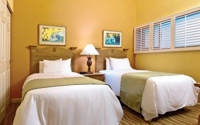 Kapaa Shore 117 by RedAwning