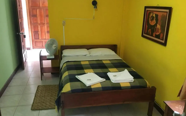 Hostal Albergue Español