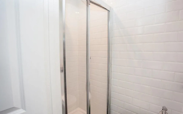 4 Bedroom Victorian House in East Dulwich