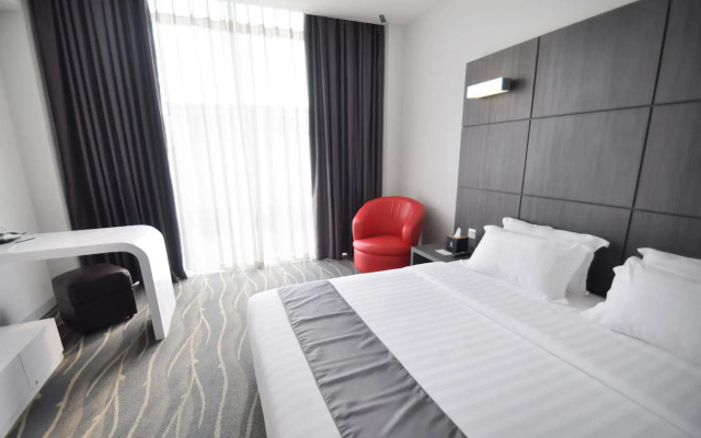 DREAMTEL Jakarta