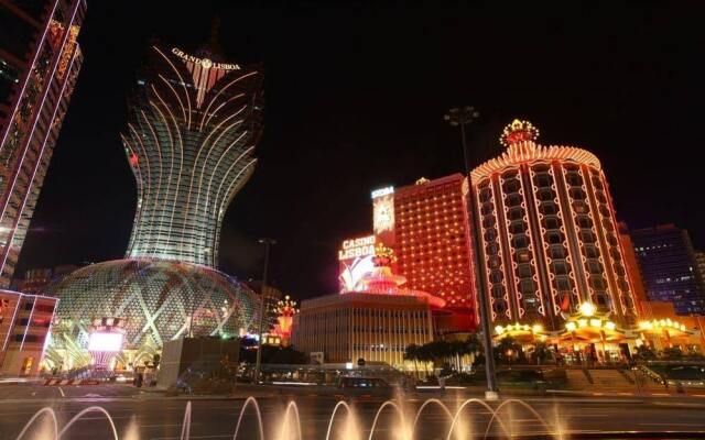Отель Grand Lisboa Macau вид на фасад
