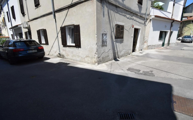 Apartment Adem