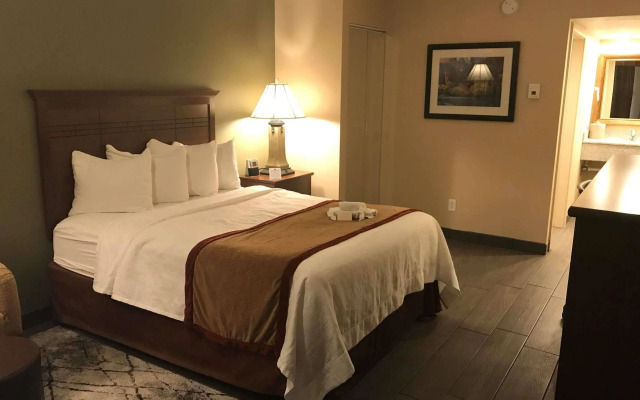 Best Western Town and Country Inn