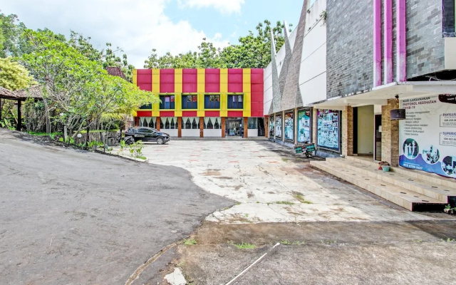 Collection O 92254 Hotel By Orchid