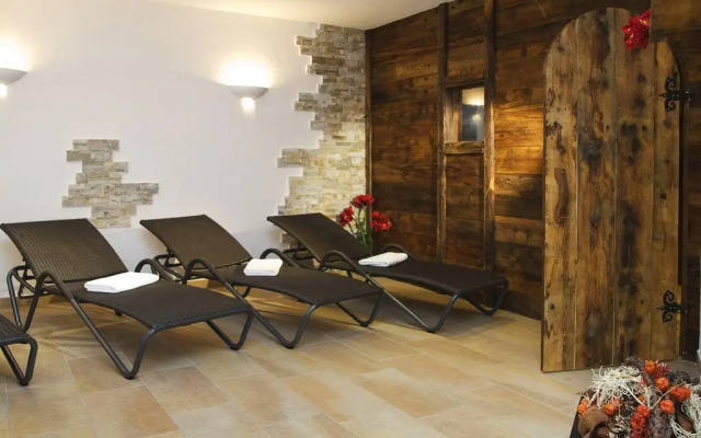 Apart-Hotel Aurora Fiss