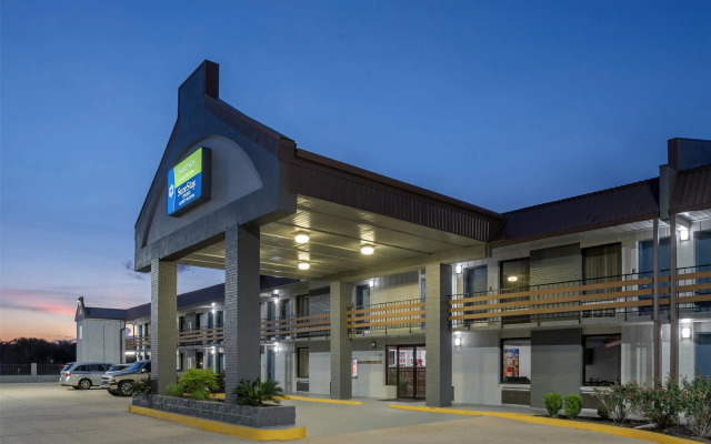 SureStay by Best Western Gonzales